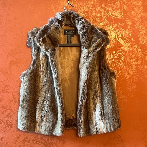 Lauren Ralph Lauren Faux fur vest - Picture 2 of 4